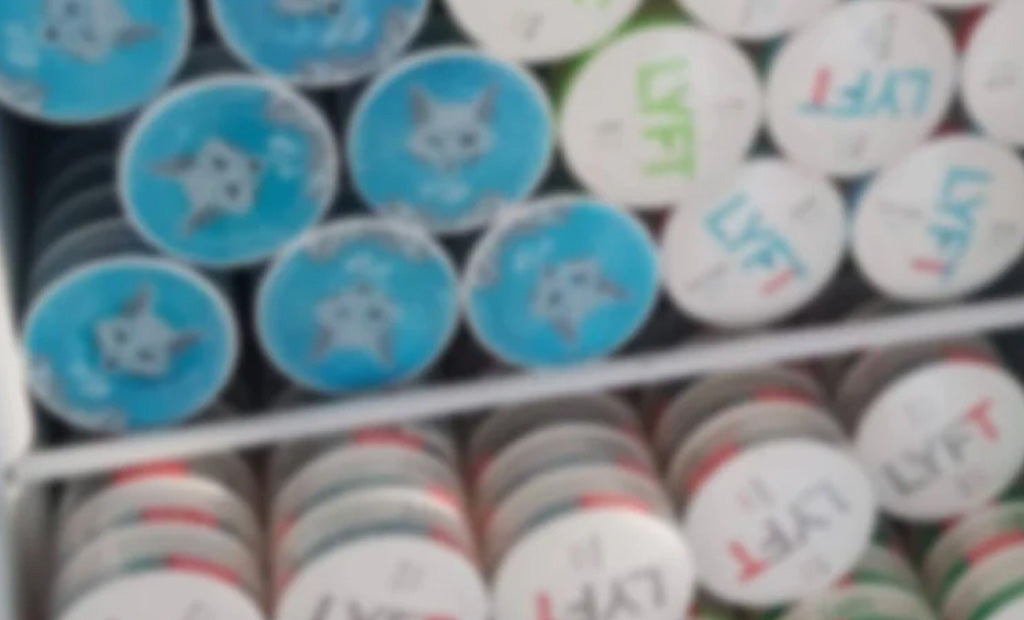 How do you store snus?